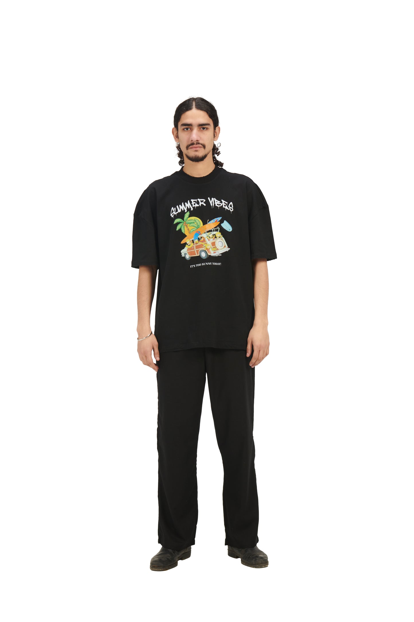 SUMMER VIBES-BLACK T-SHIRT