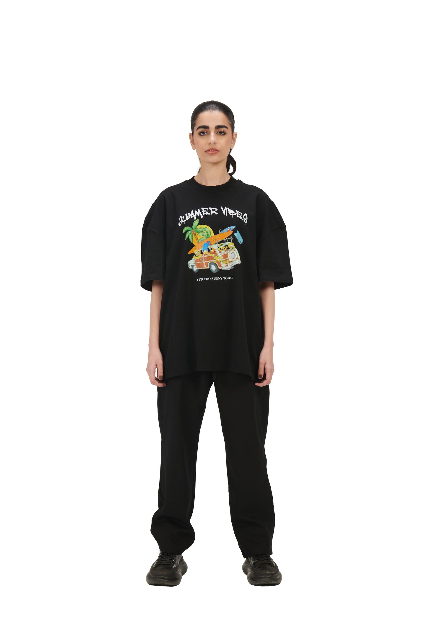 SUMMER VIBES-BLACK T-SHIRT